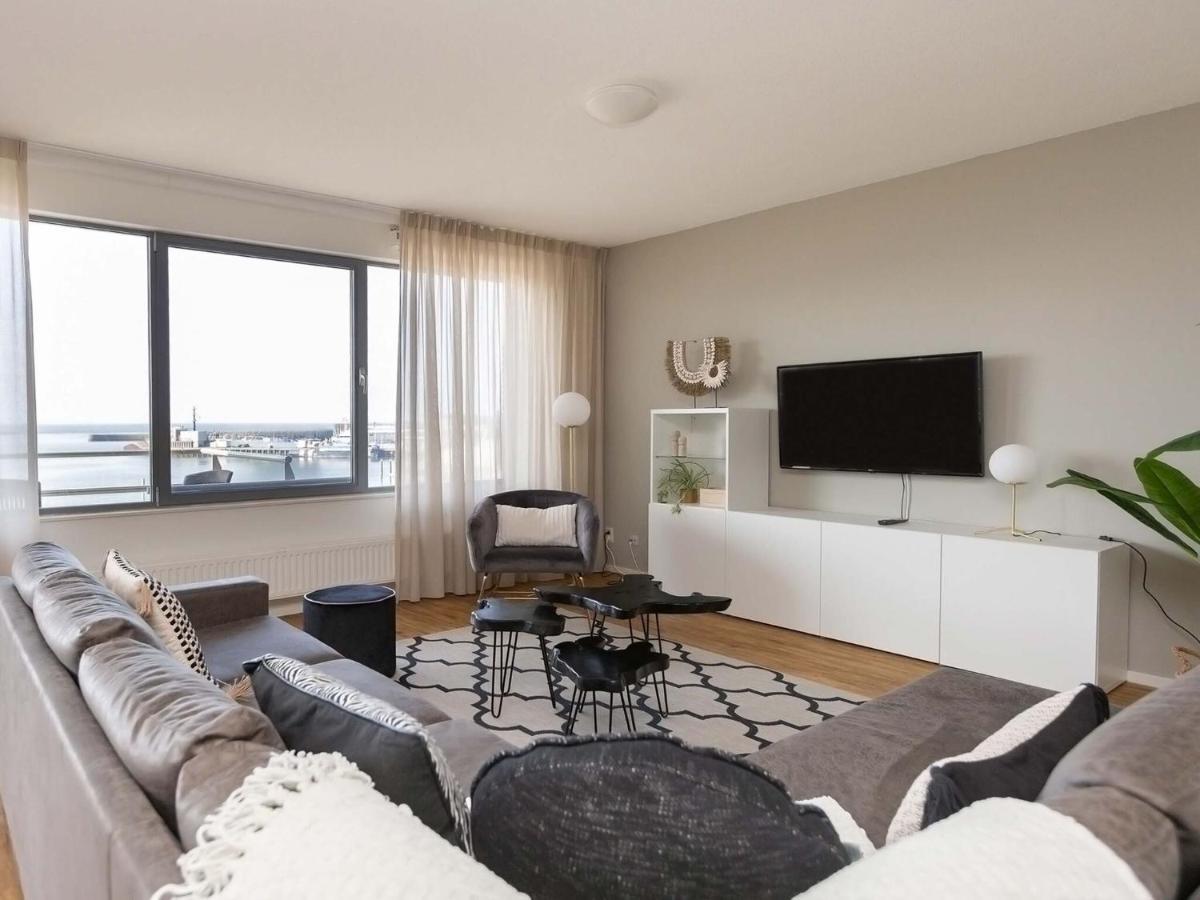 Sea View In Near 3 Bedrooms Appartement