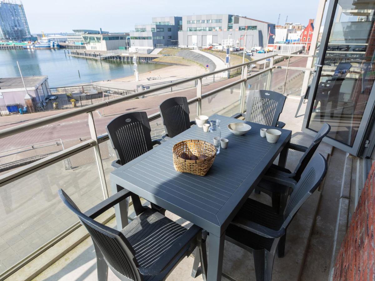 Sea View In Near 3 Bedrooms